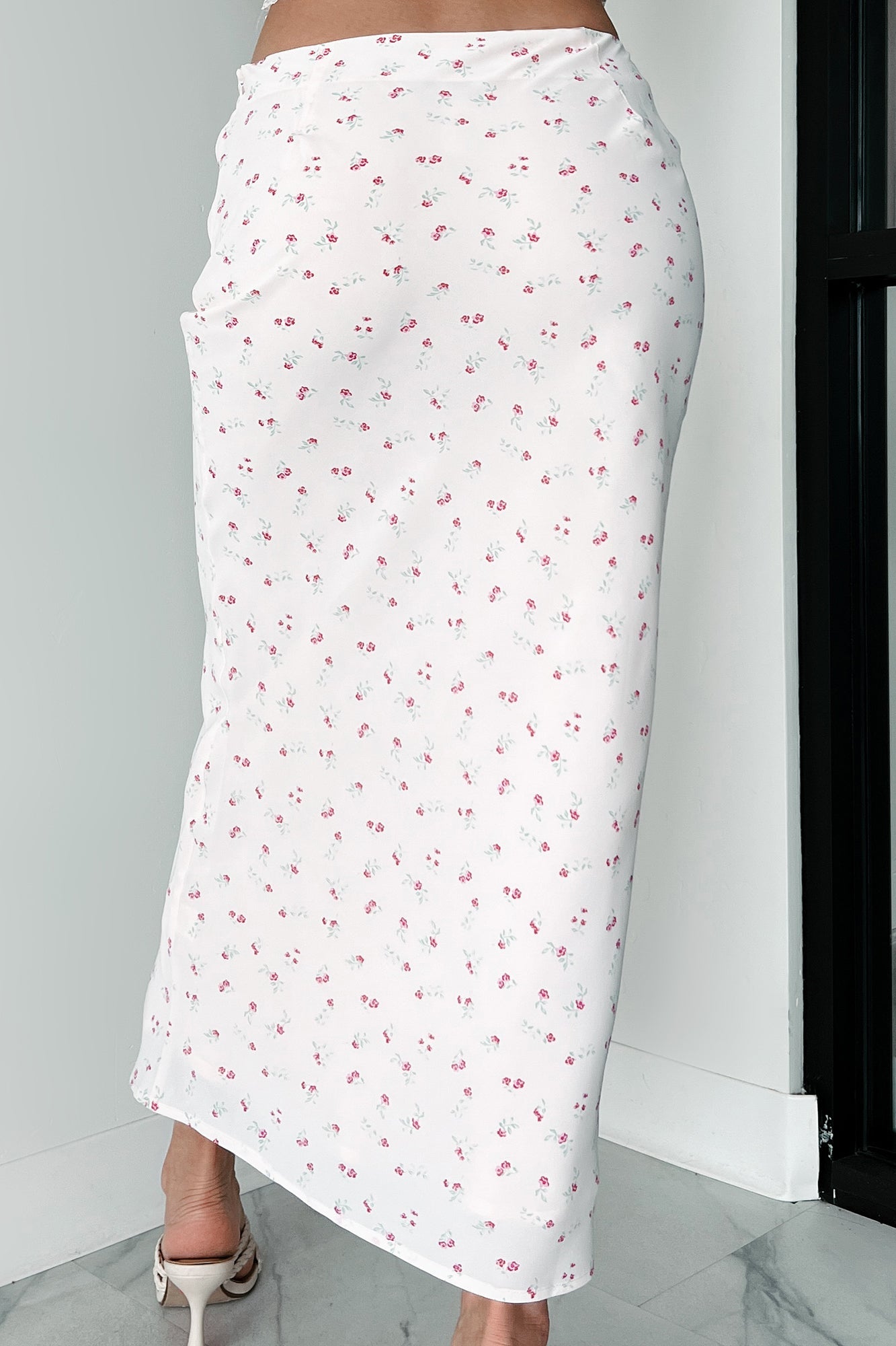 Idyllic Afternoon Bias Cut Floral Long Skirt (Pink)