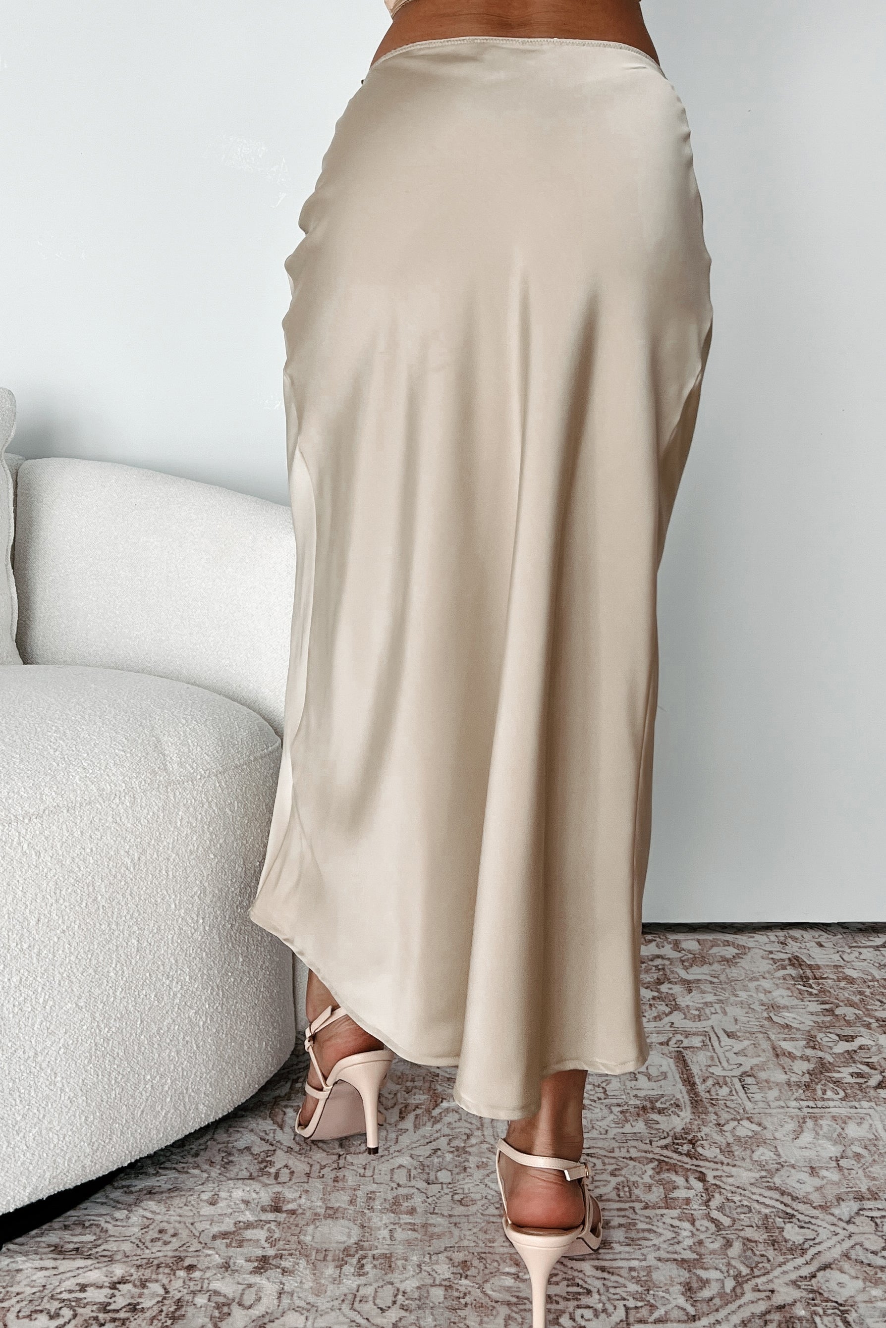 Chic Endeavors Satin Midi Skirt (Champagne)