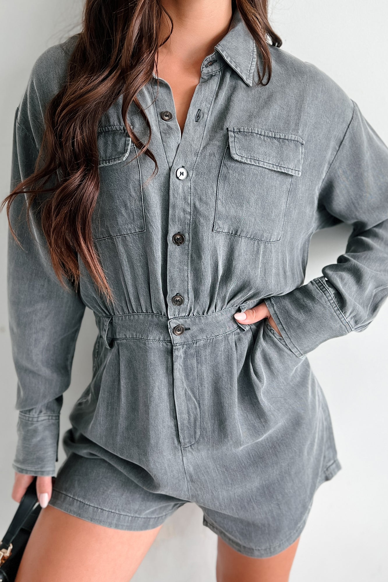 DOORBUSTER Fremont Button Front Long Sleeve Romper (Washed Black)