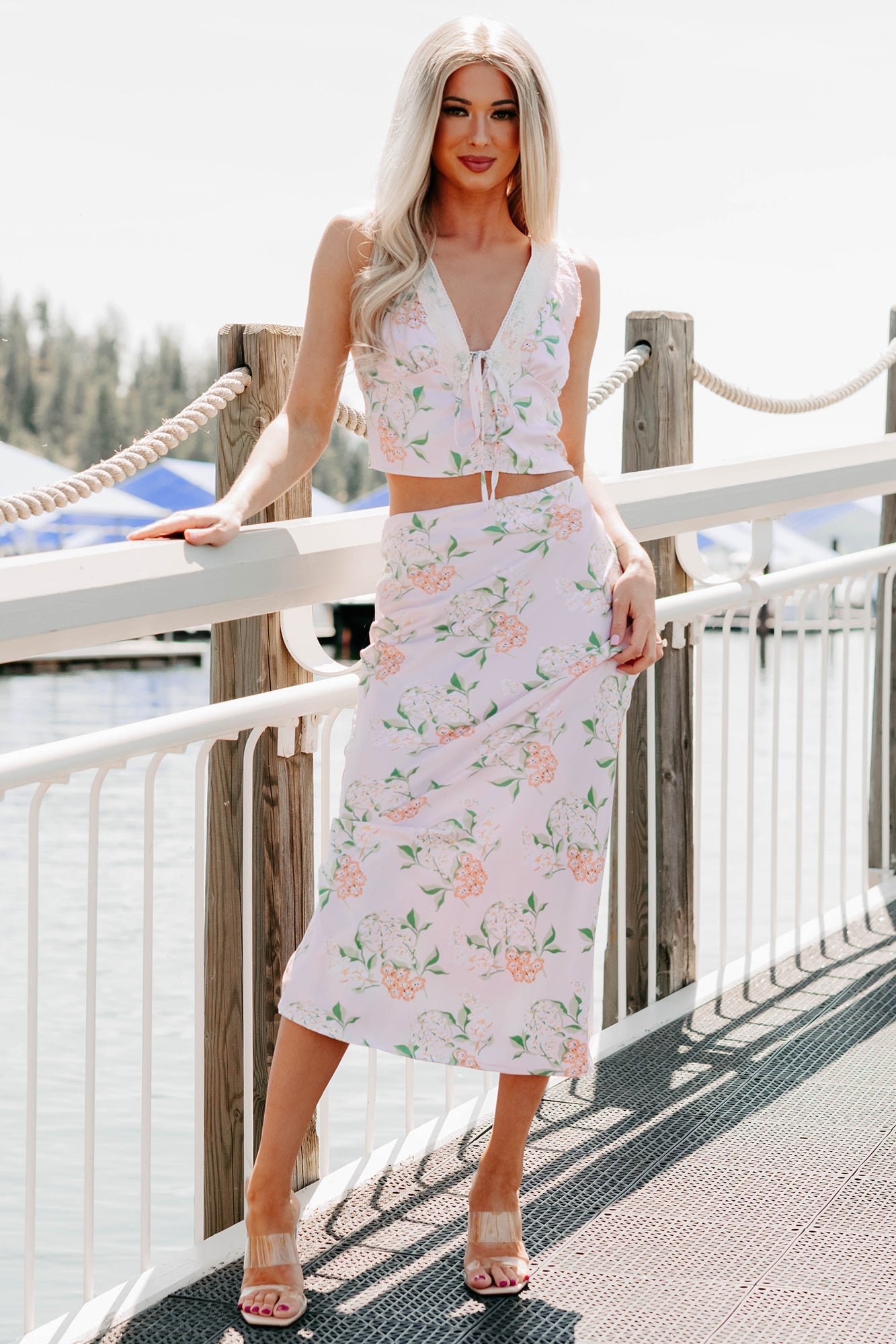 Floral Fantasy Satin Floral Tank Top (Baby Pink)