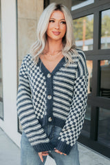 Tucked Away Checkered Stripe Knit Cardigan (Navy/Cream)
