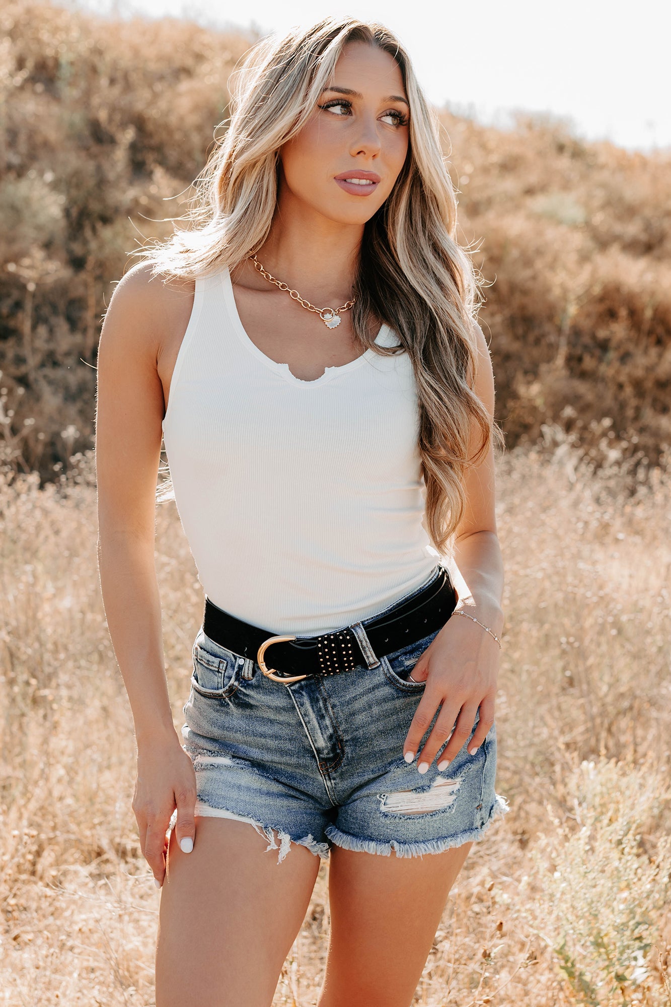 Daily Icon Notched Signature 8 Rib Knit Tank (Off White)