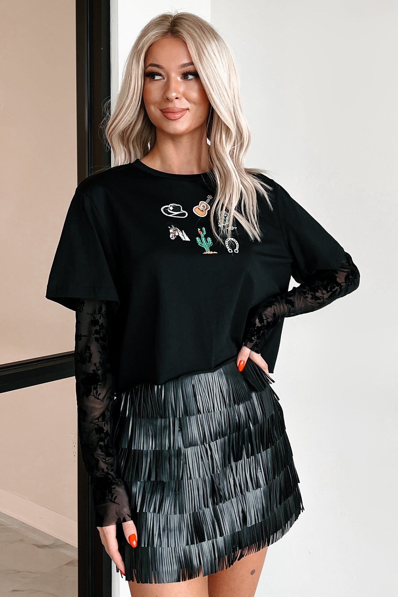 Ain't She Something Velvet Sleeve Western Tee (Black)
