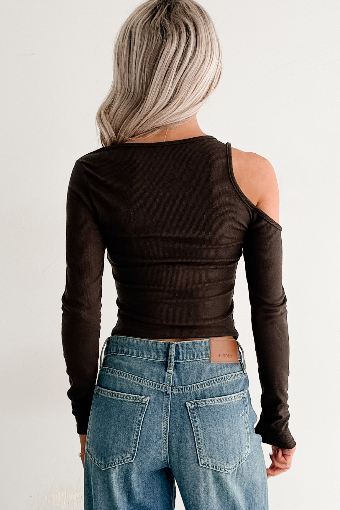 Keep It Light Cut-Out Long Sleeve Top (Chocolate)