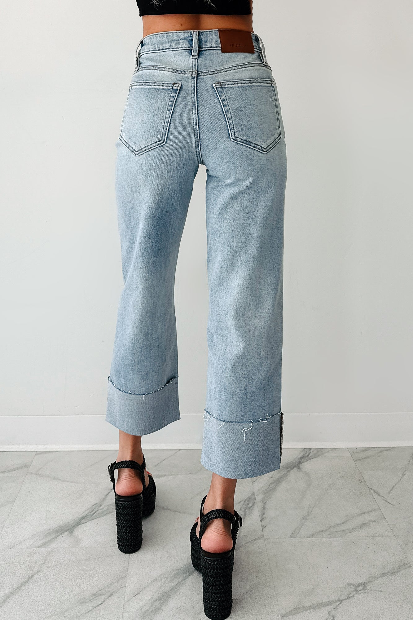 Angelo Cuffed Wide Leg Hidden Jeans (Vintage Light)