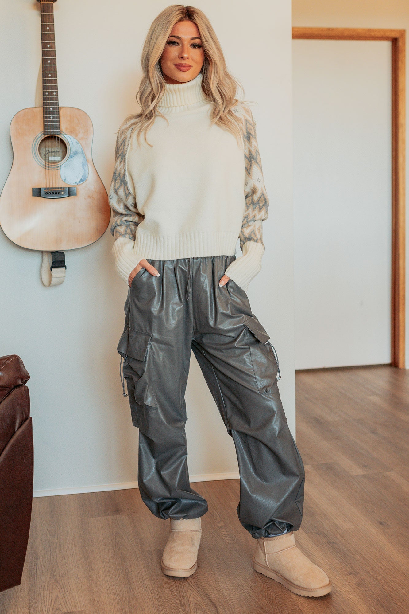 New Horizons Abstract Turtle Neck Sweater (Cream)