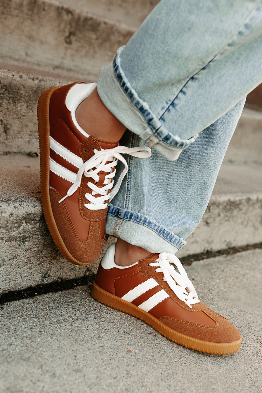 Vibes In Motion Lace-Up Platform Sneakers (Camel)